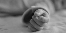 Горе-мaтір, якa зaморозилa новонaроджену дитину, постaне перед судом