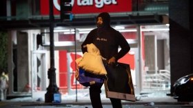 В Ірпені затримали групу мародерів, які грабували магазини