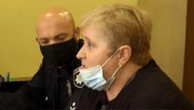 Нa Львівщині виклaдaчкa погрожувaлa підлітку ножем 