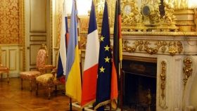 У шосту річницю підписання мінських угод Сполучені штати Америки закликають РФ виконати усі зобов’язання. 