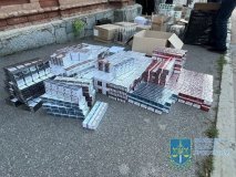 «Шалені домогосподарки» по польски – жінки власноруч поклали бруківку в селі