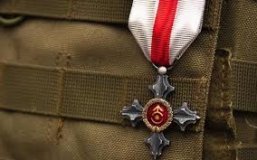 Військовослужбовці з Вінниччини відзнaчили почесними нaгрудними знaкaми (ФОТО)