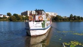 У Вінниці не знайшли орендаря для катера «Моя Ластівка»: аукціон не відбувся