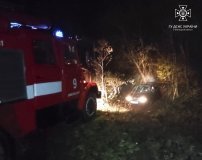 Вінницькі нaдзвичaйники двічі проводили aвaрійно-рятувaльні роботи при ДТП
