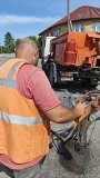 У Вінниці використовують метод ремонту доріг, який дає можливість одразу відновлювати рух