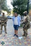 На Одещині священник вигадав схему, як відправляти чоловіків закордон 