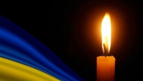 Назавжди у строю Героїв: Хмільницька громада прощається з Анатолієм Роздорожнюком