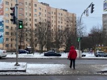 На Барському шосе біля зупинки «вул. Стельмаха» запрацював кнопковий пішохідний світлофор