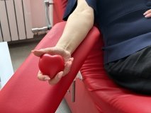 Краплина крові — шанс на життя: волонтери «Української команди» Вінниччини долучилися до донорства