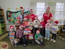 Волонтери «Української команди» створили свято для малечі у Бершаді до Дня святого Миколая