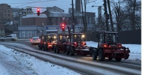 У Вінниці триває снігопад: комунальники працюють у посиленому режимі