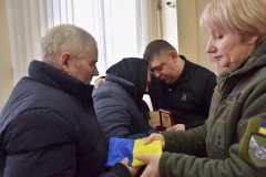 Двох захисників із Гніванської громади посмертно відзначено державними нагородами