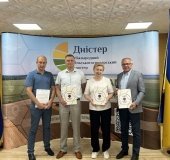  Вінничани підписали меморандум з громадською спілкою, яка популяризує вирощування коноплі та льону