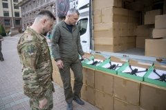 Кличко: Столиця відправила бійцям на передову ще тисячу fpv-дронів