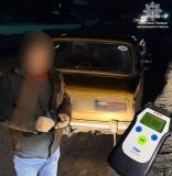 Патрульні виявили нетверезого водія, який вдруге керував автівкою без посвідчення
