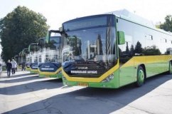 Через відсутність світла у Вінниці трамваї та тролейбуси замінили автобусами