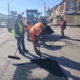 У Вінниці триває аварійний ремонт доріг