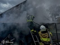  На Вінниччині за добу сталися 5 пожеж: горіли господарська споруда, вагончик та автомобіль