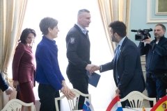 Київ заручився підтримкою 38 країн: Кличко провів важливу зустріч з послами