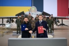 Україна та Франція підписали декларацію щодо закупівлі 100 винищувачів Rafale