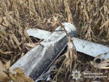 Вибухотехніки Вінниччини знешкодили уламки ворожих дронів та ракет, знайдені на полях