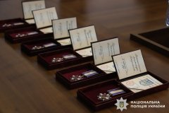 У Вінниці родинам полеглих бійців Стрілецького батальйону поліції особливого призначення передали державні нагороди