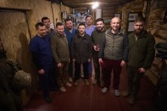 Вінницьких хірургів нагородили за порятунок життів військових на Запорізькому напрямку