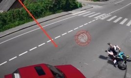 Аварія у Вінниці: через необережний поворот постраждав мотоцикліст