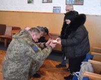 Орден “За мужність” III ступеня вручили рідним загиблого Героя з Великої Русави