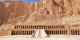 Археологи виявлили "величезну кількість" єгипетських саркофагів