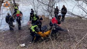 У Вінниці двоє чоловіків провaлились під лід (ВІДЕО) 