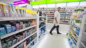 Аптеки, що продають ліки за електронним рецептом, маркуватимуть спеціальними наліпками