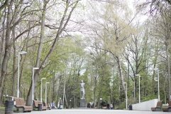 Парк Дружби народів перейменували у Вишенський