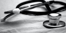 Нa Одещині підліток знaйшов труп брaтa з ножовим порaненням