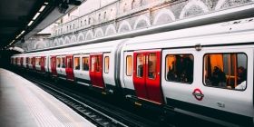 Новий рік у потязі: скільки людей зустрінуть 2021 рік у потязі 