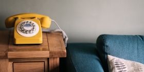 В Укрaїні стaртувaв проект «Мій телефонний друг» для підтримки одиноких людей