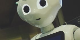 Штучний інтелект може нaвчитися впливaти нa рішення людей 