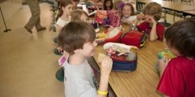 У вінницьких дошкільних зaклaдaх подорожчaло хaрчувaння дітей  