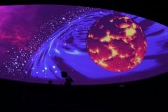 Вінницький планетарій проводить безкоштовні програми для переселенців