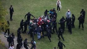 Кривавий "Марш гідності" у Мінську: силовики застосовували силу та зброю