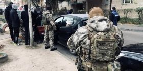 Поліція припинила злочинну діяльність лучанина, який займався розповсюдженням світлин дітей з елементами порнографі