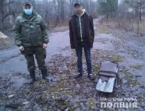 Правоохоронці задокументували факти вивезення металобрухту в зоні ЧАЕС