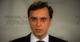 "За розкрадання в рамках "Великого будівництва": Омелян подав у НАБУ заяву на Зеленського