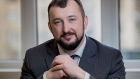 У заступника очільника АРМА Павленка стріляли