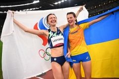 У Міноборони України проведуть бесіду з легкоатлеткою Ярославою Магучіх через її фото з росіянкою