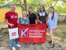 Тепло сердець та допомога в дії: волонтери «Української команди» Вінниччини знову завітали до Малої Киріївки