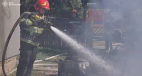 Поблизу Вінниці рятувальники загасили пожежу в ресторані: вогонь знищив дві альтанки