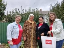 «Українська команда» привезла до Війтівки гуманітарну допомогу та слова підтримки