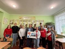 Волонтери «Української команди» передали телевізор до школи у Красносілці