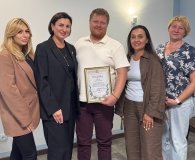 Волонтери «Української команди» передали подяку Сергію Міщуку за внесок у розвиток психологічної підтримки